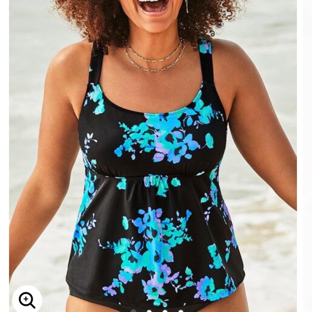 SWIMSUITS FOR ALL Flared Tankini Top